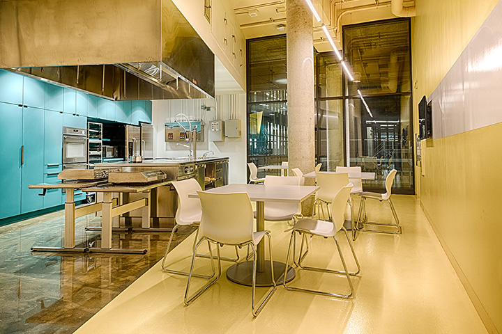 INS Quebec - Teknion Case Study Image